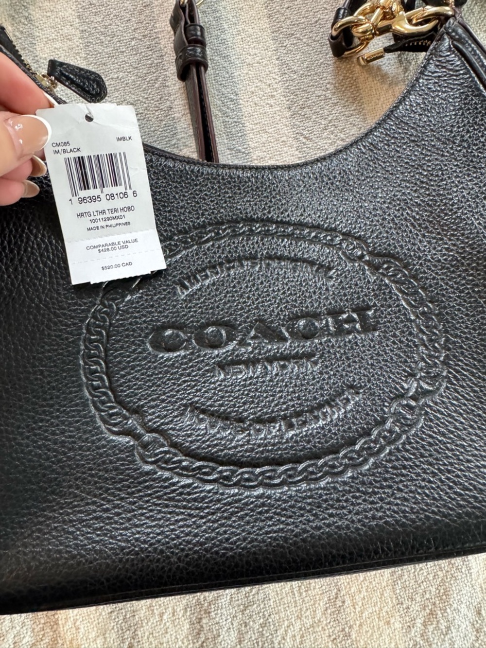 Coach Black Pebbled Leather Hobo Shoulder Bag with Gold Hardware - Picture 7 of 7